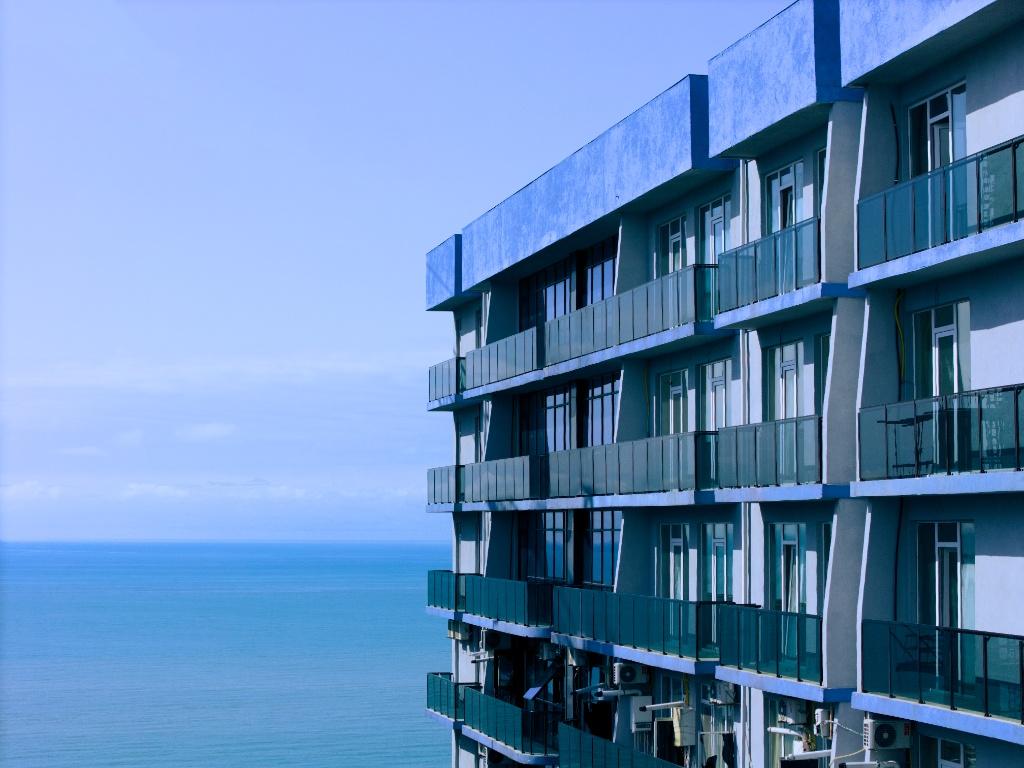 Horizon Elegance on the Batumi coastline