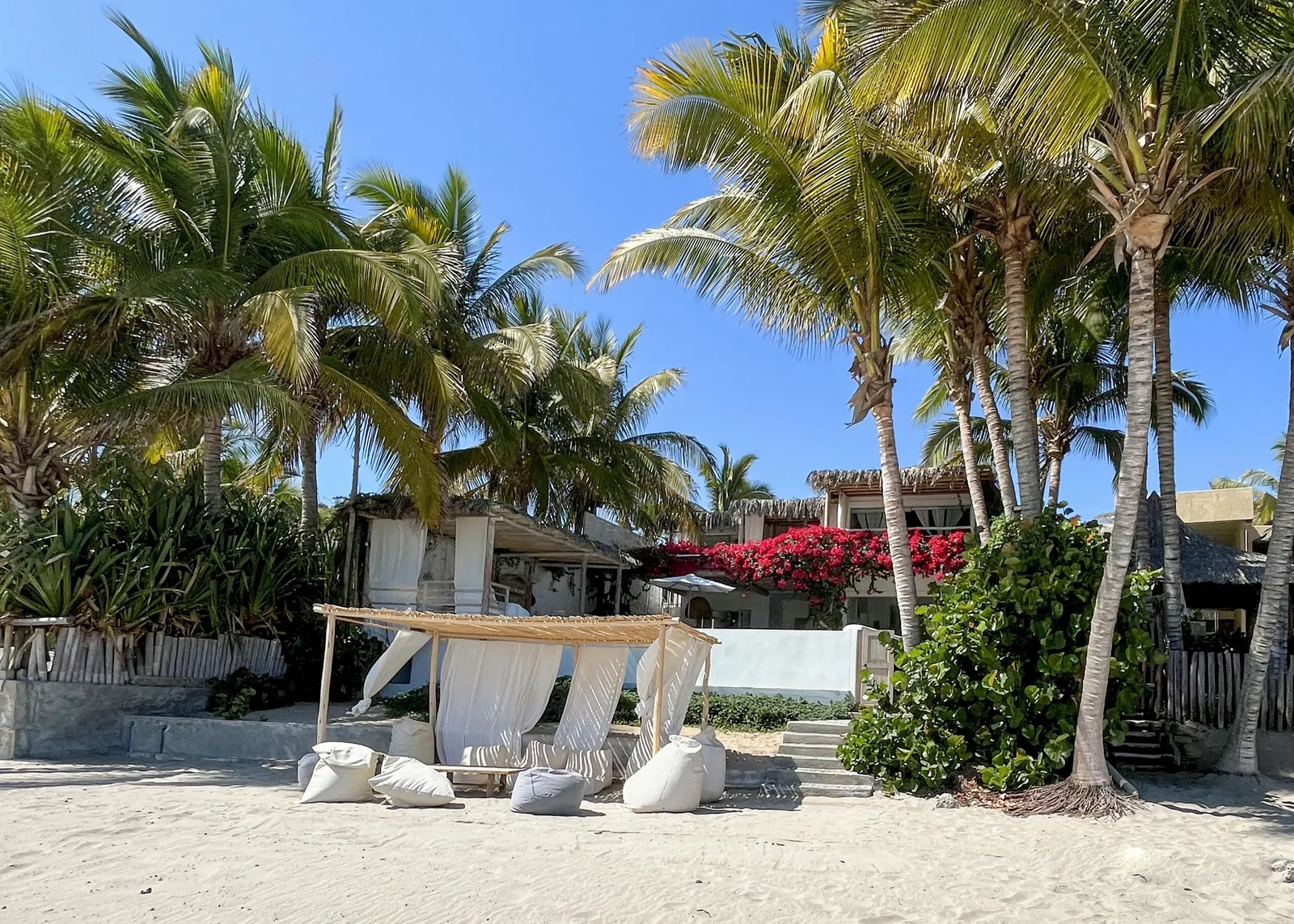 Beachfront villa · Las Pocitas, Máncora · view 2