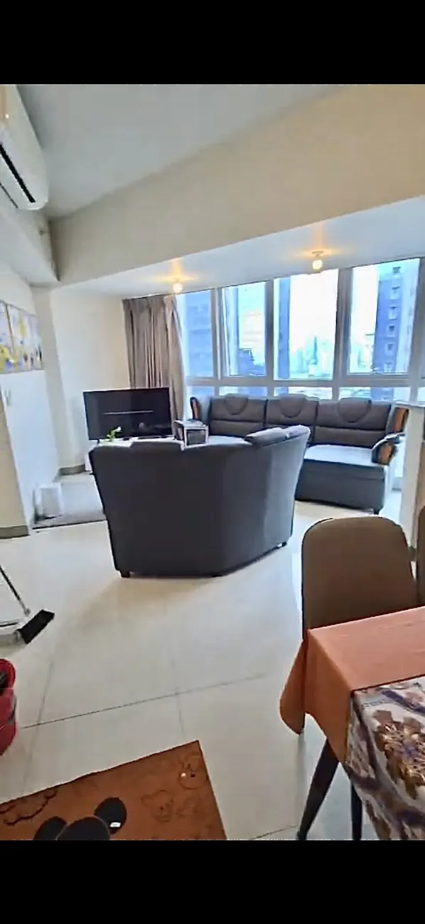 Uptown Parksuites Tower 2 – Innenansicht